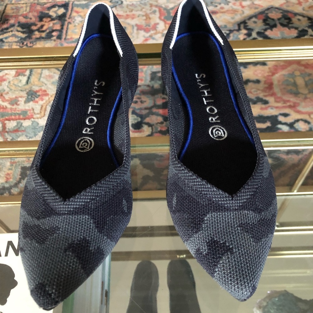 Rothy’s Pointed Toe Flats- Size 8
